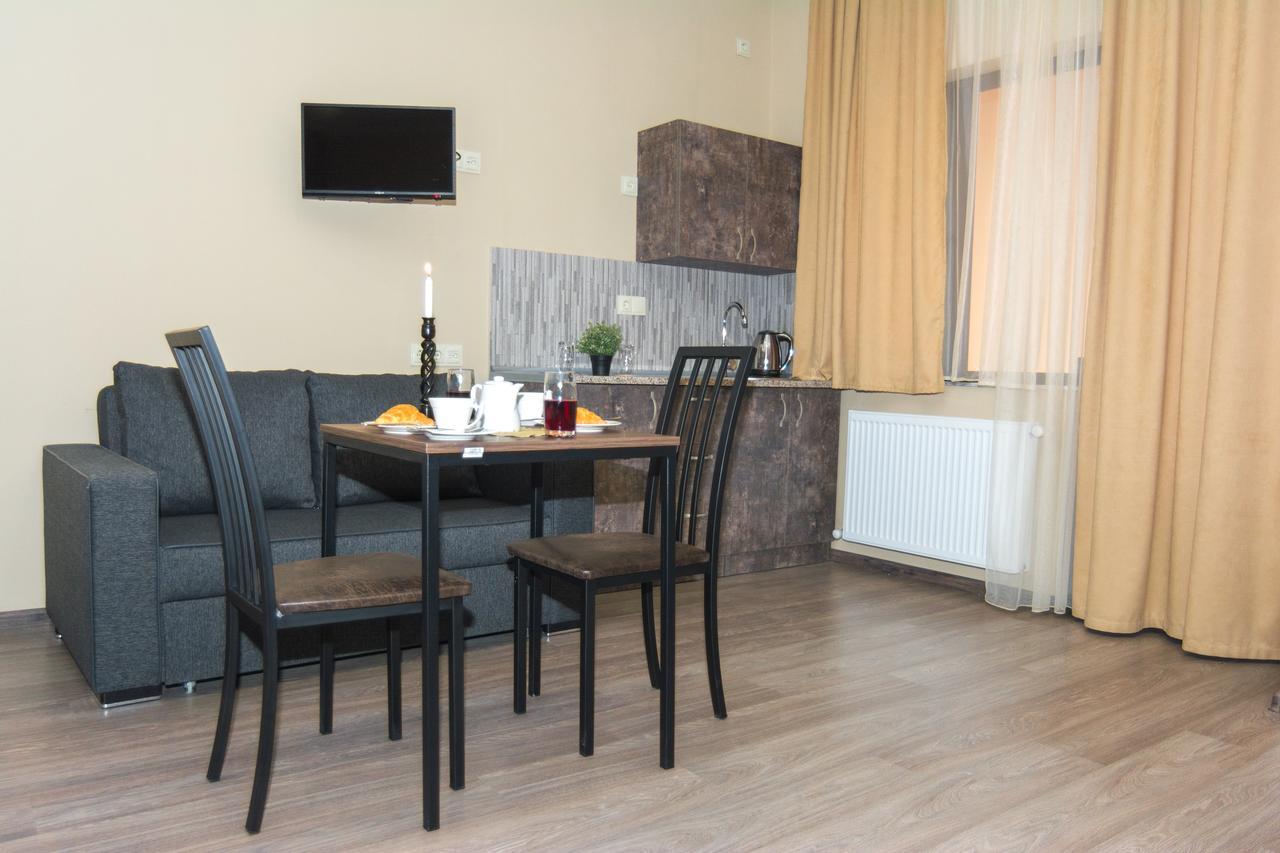 Hotel Nabadi Tbilisi Bagian luar foto
