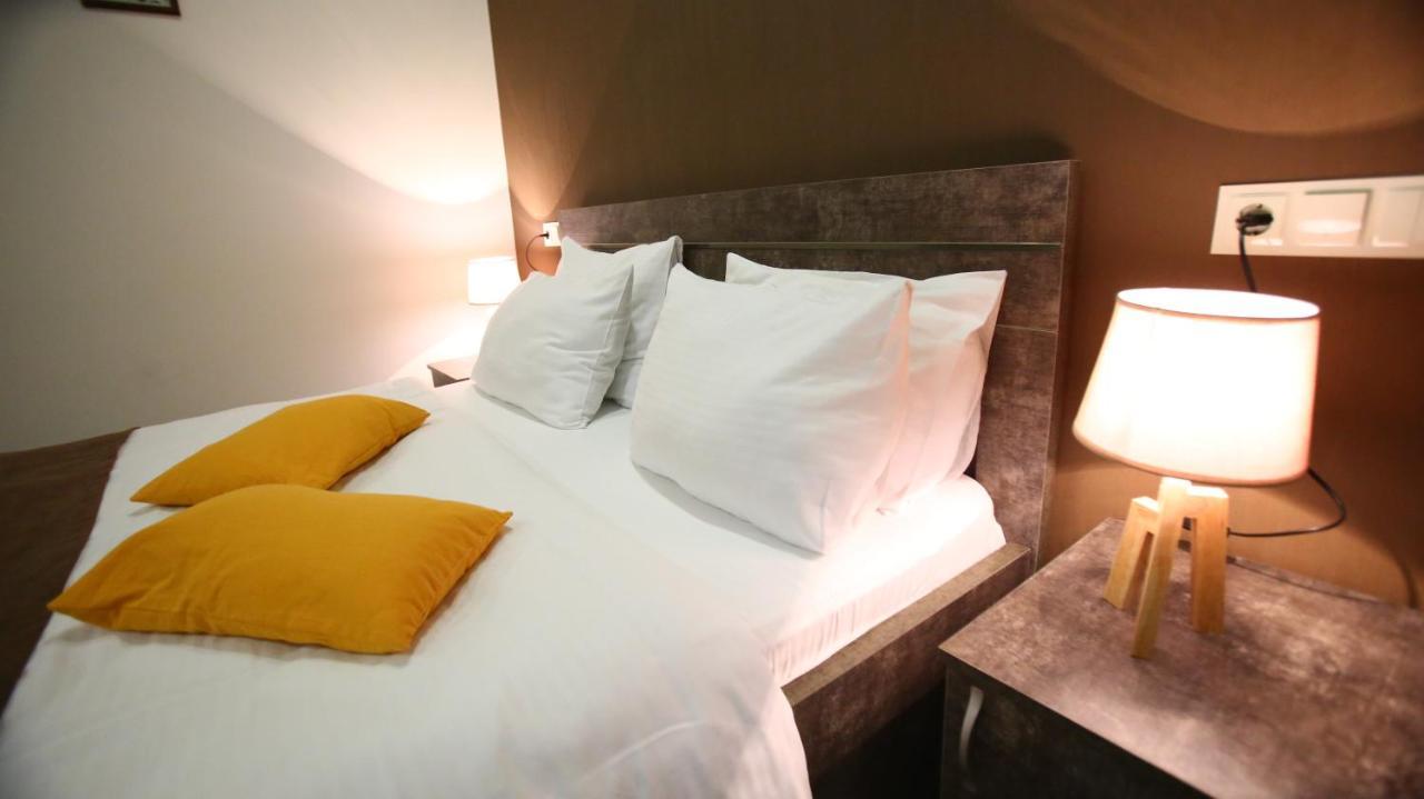 Hotel Nabadi Tbilisi Bagian luar foto