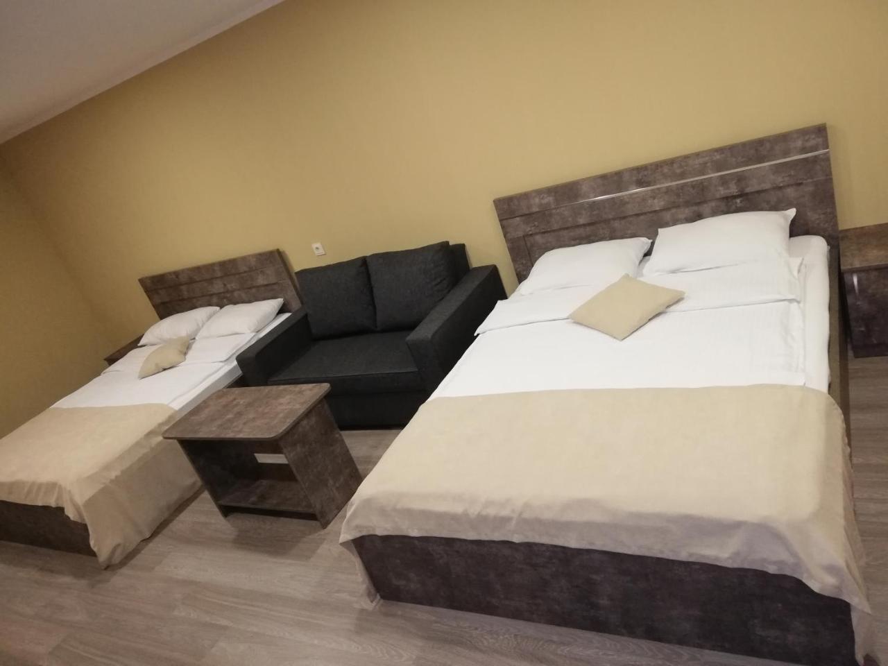 Hotel Nabadi Tbilisi Bagian luar foto