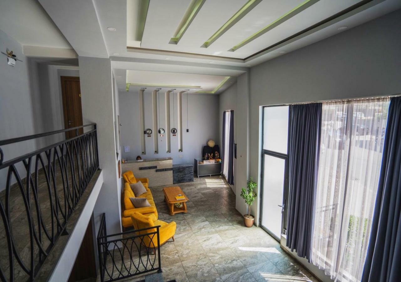 Hotel Nabadi Tbilisi Bagian luar foto