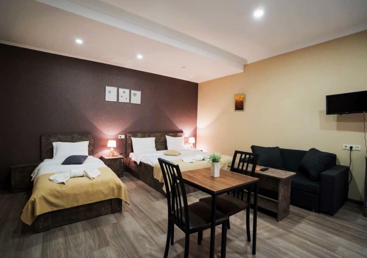 Hotel Nabadi Tbilisi Bagian luar foto