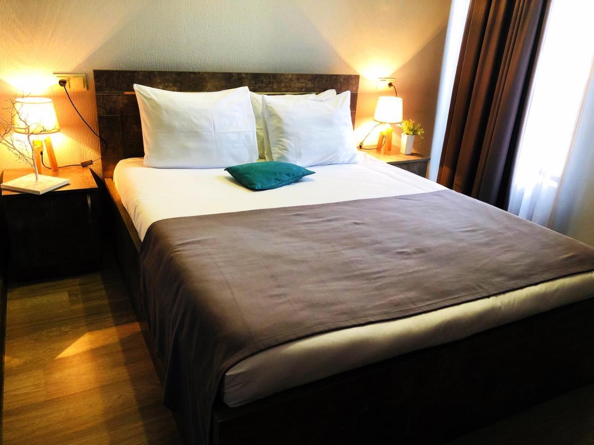 Hotel Nabadi Tbilisi Bagian luar foto
