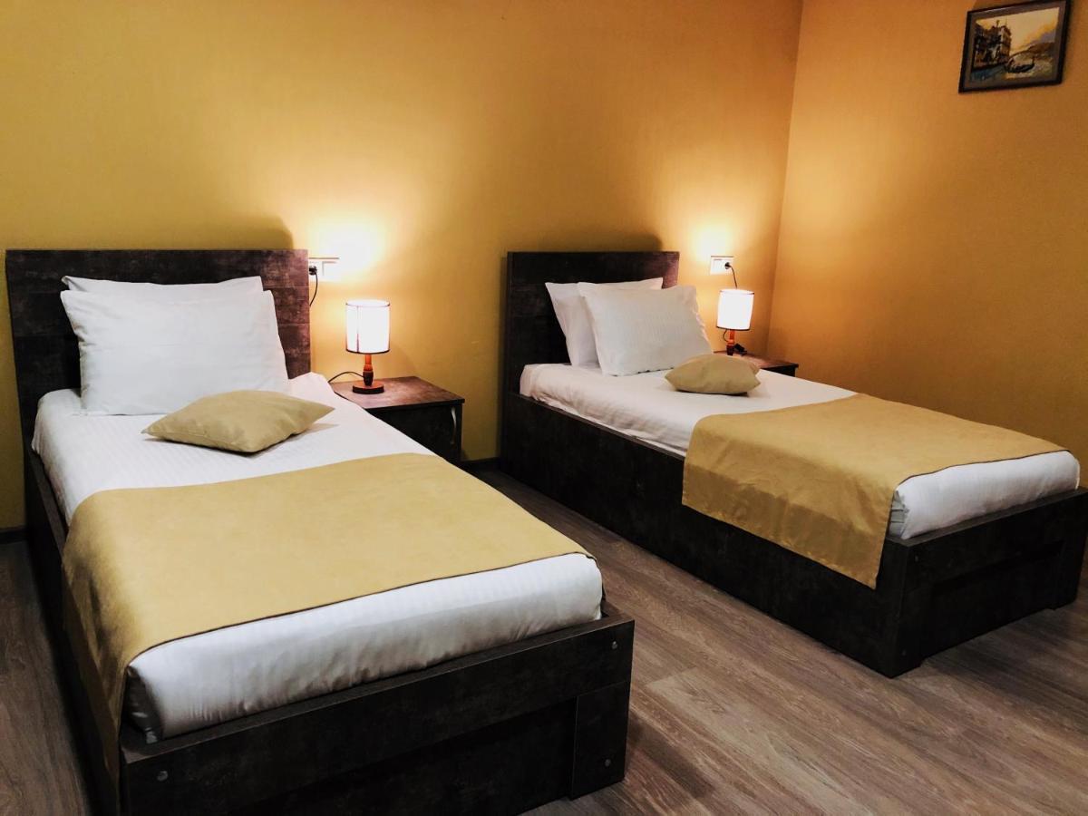 Hotel Nabadi Tbilisi Bagian luar foto